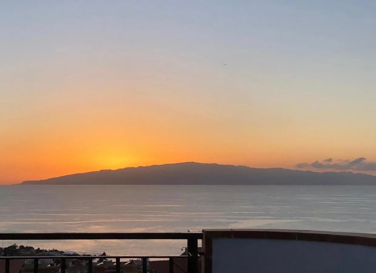 Amazing Duplex With Large Terrace And Sea Views Apartman Puerto de Santiago  Puerto de Santiago (Tenerife)